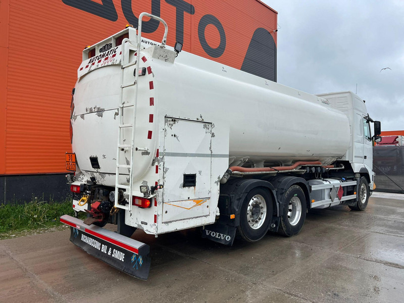 Volvo FH 500 6x2 TANK 18300 l / 4000 + 5000 + 5000 + 4300 l - 유조트럭 : 사진 5 Volvo FH 500 6x2 TANK 18300 l / 4000 + 5000 + 5000 + 4300 l - 유조트럭 : 사진 5
