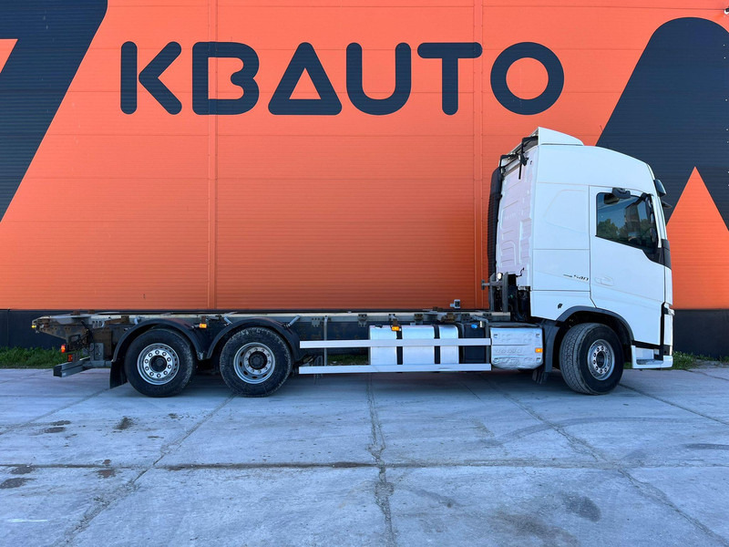 Volvo FH 540 6x2 RETARDER - 컨테이너 운반 장치/ 스와프 보디 트럭 : 사진 4 Volvo FH 540 6x2 RETARDER - 컨테이너 운반 장치/ 스와프 보디 트럭 : 사진 4