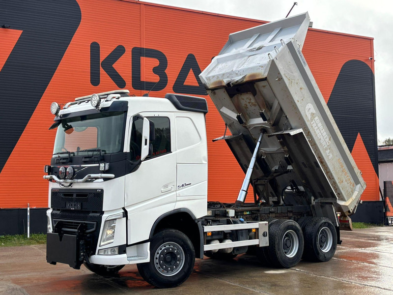 Volvo FH 540 6x4 RETARDER / TANDEM AXLE LIFT / SNOWPLOW EQUIPMENT / BOX L = 4473 mm - 덤프트럭 : 사진 2 Volvo FH 540 6x4 RETARDER / TANDEM AXLE LIFT / SNOWPLOW EQUIPMENT / BOX L = 4473 mm - 덤프트럭 : 사진 2