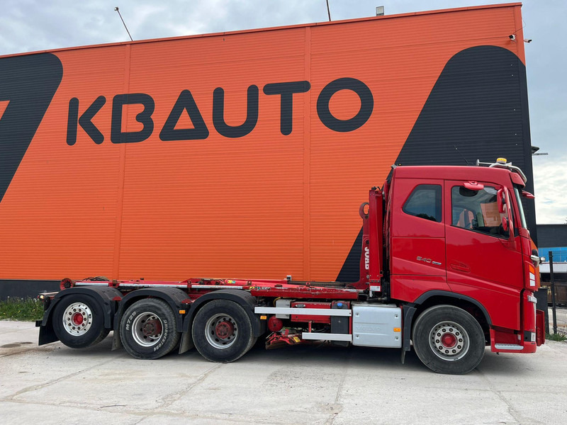 Volvo FH 540 8x4*4 JOAB L24 ton / L=5950 mm / UNDERBODY SCRAPER / RETARDER - 후크 리프트 트럭 : 사진 5 Volvo FH 540 8x4*4 JOAB L24 ton / L=5950 mm / UNDERBODY SCRAPER / RETARDER - 후크 리프트 트럭 : 사진 5