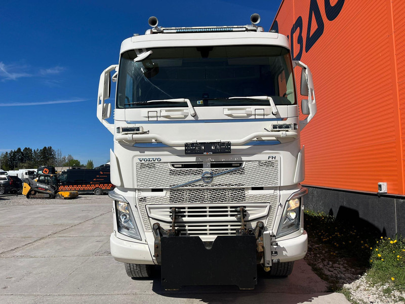Volvo FH 540 8x4 RETARDER / TANDEM AXLE LIFT / BIG AXLES / BOX L=5704 mm - 덤프트럭 : 사진 3 Volvo FH 540 8x4 RETARDER / TANDEM AXLE LIFT / BIG AXLES / BOX L=5704 mm - 덤프트럭 : 사진 3