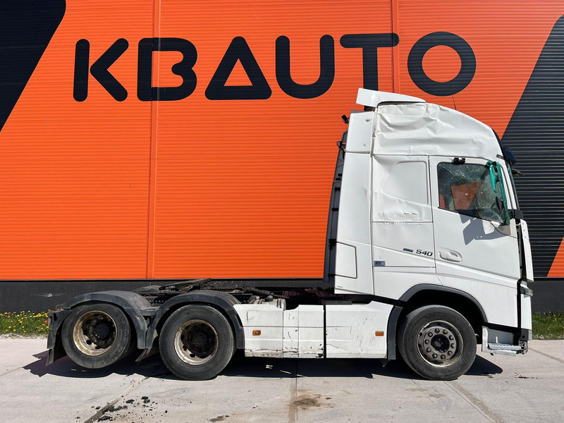 Volvo FH 540 DAMAGED ! / GLOBE XL / HYDRAULICS / DOUBLE BOGIE - 트랙터 유닛 : 사진 5 Volvo FH 540 DAMAGED ! / GLOBE XL / HYDRAULICS / DOUBLE BOGIE - 트랙터 유닛 : 사진 5