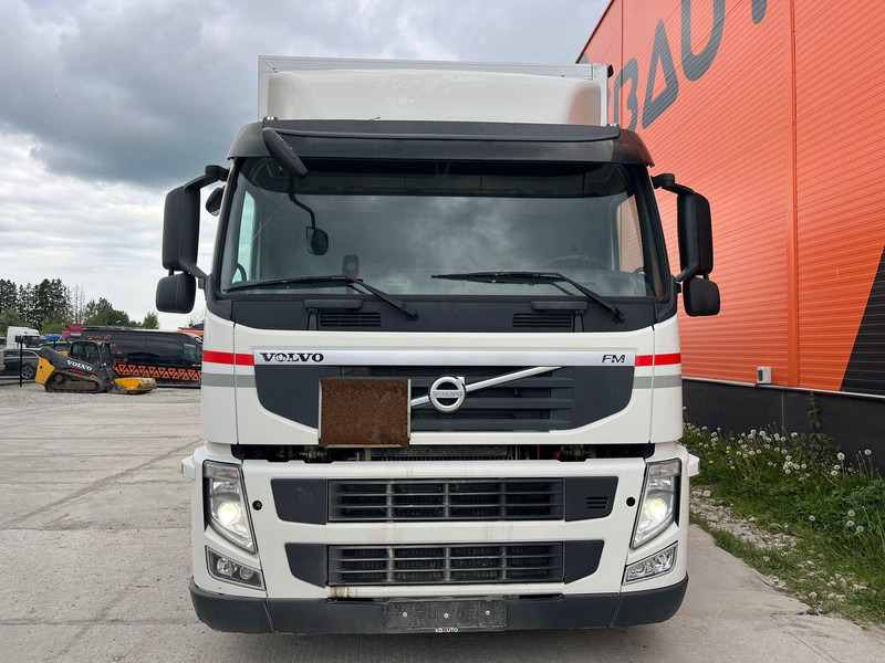 Volvo FM 330 4x2 BOX L=7533 mm - 박스 트럭 : 사진 3 Volvo FM 330 4x2 BOX L=7533 mm - 박스 트럭 : 사진 3