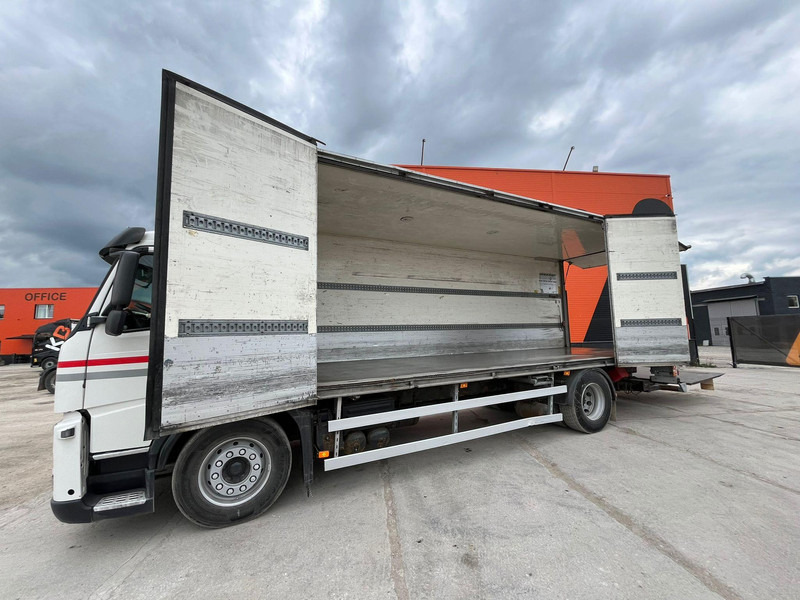 박스 트럭 Volvo FM 330 4x2 BOX L=7533 mm : 사진 10 박스 트럭 Volvo FM 330 4x2 BOX L=7533 mm : 사진 10