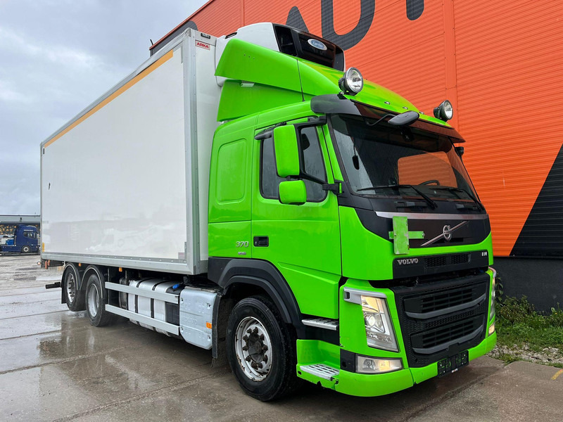 Volvo FM 370 6x2*4 SUPRA 850 / BOX L=7430 mm - 냉동탑차 : 사진 4 Volvo FM 370 6x2*4 SUPRA 850 / BOX L=7430 mm - 냉동탑차 : 사진 4