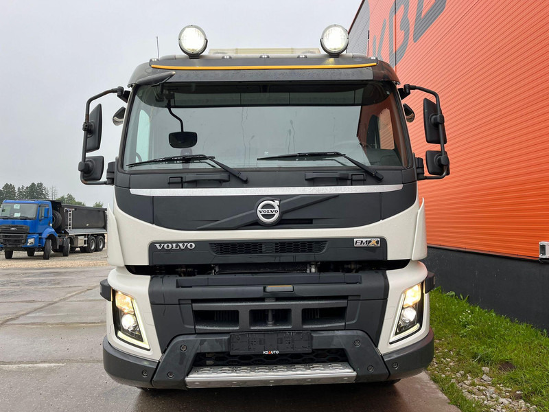 Volvo FMX 540 8x4 TANDEM AXLE LIFT / BIG AXLES / BOX L=5695 mm - 덤프트럭 : 사진 3 Volvo FMX 540 8x4 TANDEM AXLE LIFT / BIG AXLES / BOX L=5695 mm - 덤프트럭 : 사진 3