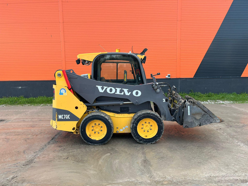 Volvo MC 70 C T4 BRUSH - 휠 로더 : 사진 5 Volvo MC 70 C T4 BRUSH - 휠 로더 : 사진 5