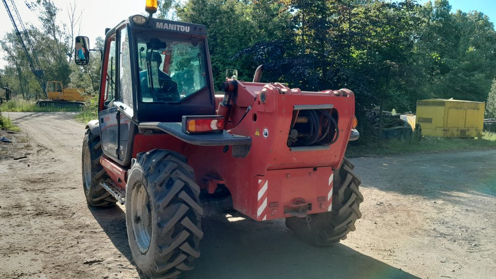 MANITOU MT 1235S - 망원형 휠 로더 : 사진 3 MANITOU MT 1235S - 망원형 휠 로더 : 사진 3
