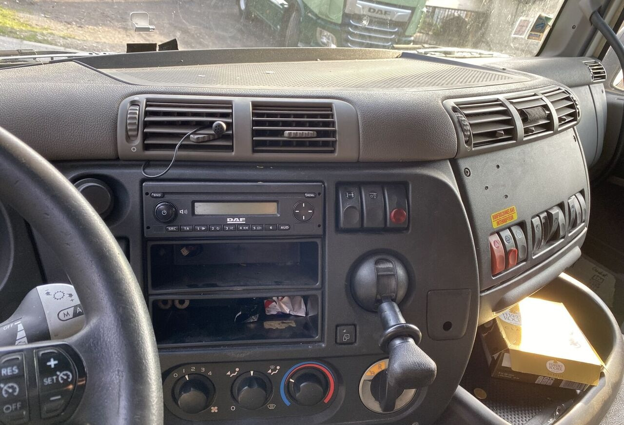 드롭사이드/ 플랫베드 트럭, 크레인 트럭 DAF CF 85 410 : 사진 10