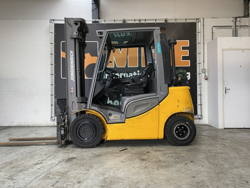 Jungheinrich TFG425s - LPG 지게차 : 사진 2 Jungheinrich TFG425s - LPG 지게차 : 사진 2