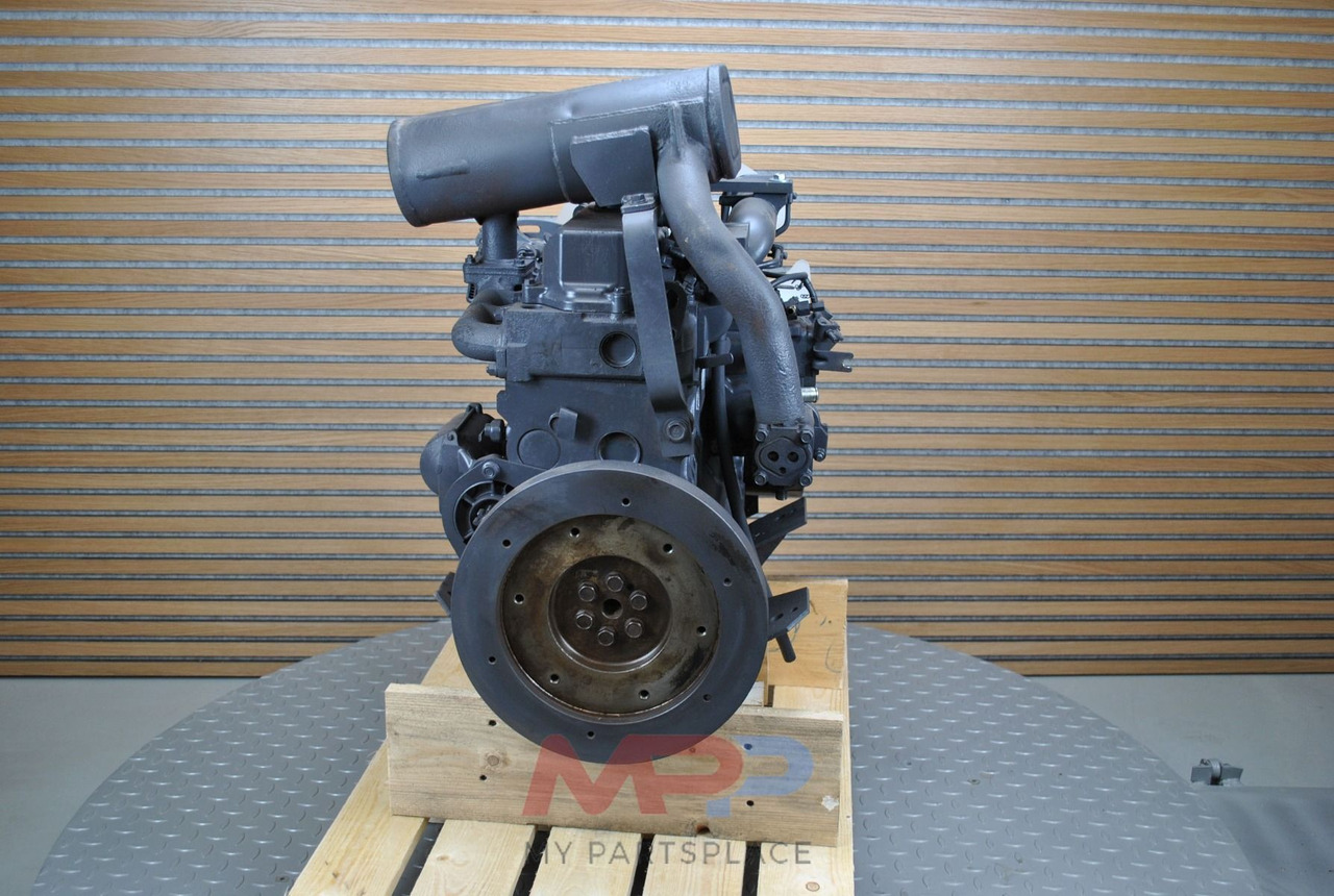 Kubota Gereviseerde Kubota V2403 - 엔진 농업용 기계 용 : 사진 3 Kubota Gereviseerde Kubota V2403 - 엔진 농업용 기계 용 : 사진 3