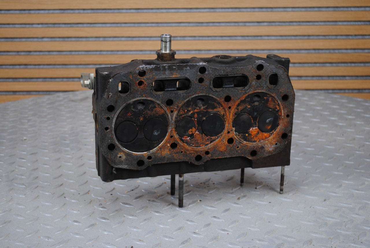 Perkins Cilinderkop Perkins 403-15 - 실린더 헤드 : 사진 5 Perkins Cilinderkop Perkins 403-15 - 실린더 헤드 : 사진 5