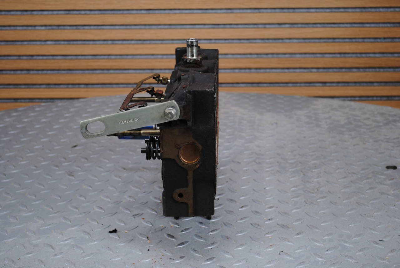 Perkins Cilinderkop Perkins 403-15 - 실린더 헤드 : 사진 4 Perkins Cilinderkop Perkins 403-15 - 실린더 헤드 : 사진 4