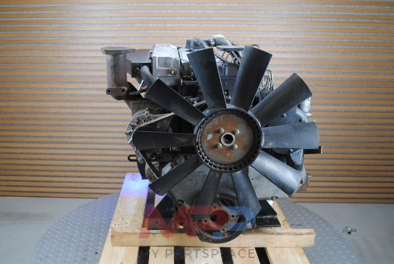 Perkins Perkins 1004 turbo AA-AB 1004.4 - 엔진 : 사진 5 Perkins Perkins 1004 turbo AA-AB 1004.4 - 엔진 : 사진 5