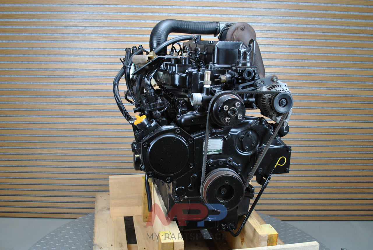 YANMAR 4TNE100 / 4TNE100-T - 엔진 목초수확기 용 : 사진 4 YANMAR 4TNE100 / 4TNE100-T - 엔진 목초수확기 용 : 사진 4