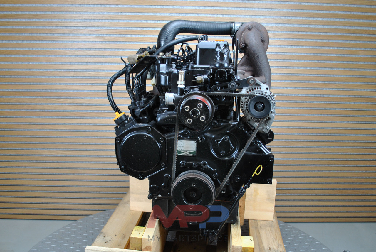 YANMAR 4TNE100 / 4TNE100-T - 엔진 목초수확기 용 : 사진 5 YANMAR 4TNE100 / 4TNE100-T - 엔진 목초수확기 용 : 사진 5
