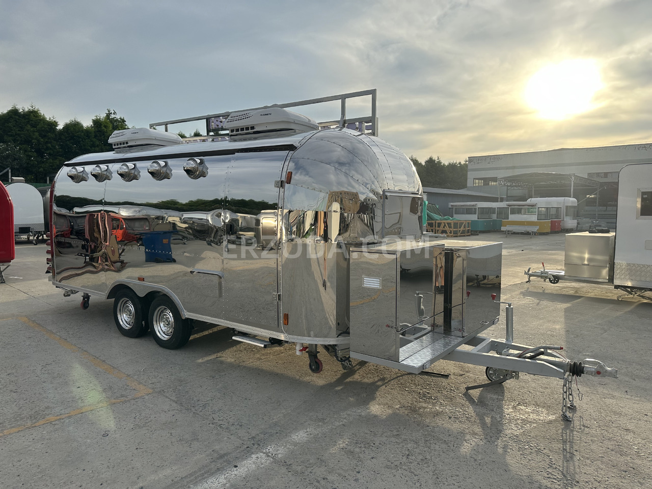 ERZODA Verkaufsanhänger Catering trailer ETM-2 - 자판기 트레일러 : 사진 4 ERZODA Verkaufsanhänger Catering trailer ETM-2 - 자판기 트레일러 : 사진 4