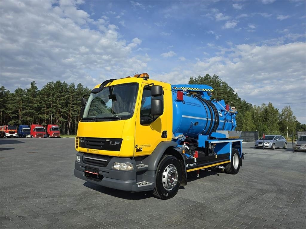 DAF WHALE - 진공 흡입 트럭 : 사진 4 DAF WHALE - 진공 흡입 트럭 : 사진 4