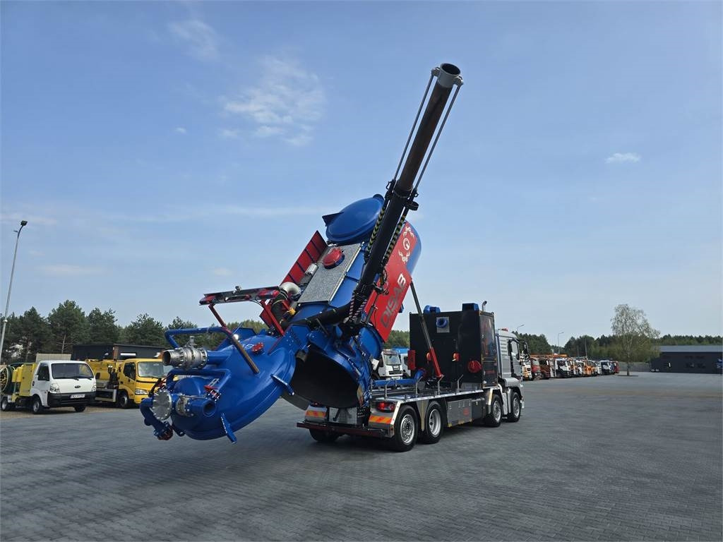 MAN Disab Centurion P210/9 ADR Vacuum suction-blowing - 진공 흡입 트럭 : 사진 1 MAN Disab Centurion P210/9 ADR Vacuum suction-blowing - 진공 흡입 트럭 : 사진 1