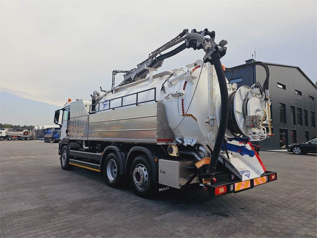 MAN JUROP VJC9 / 5 2010 WUKO for collecting liquid was - 진공 흡입 트럭 : 사진 5 MAN JUROP VJC9 / 5 2010 WUKO for collecting liquid was - 진공 흡입 트럭 : 사진 5