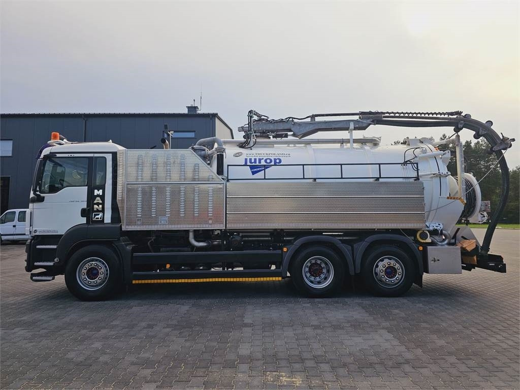 MAN JUROP VJC9 / 5 2010 WUKO for collecting liquid was - 진공 흡입 트럭 : 사진 4 MAN JUROP VJC9 / 5 2010 WUKO for collecting liquid was - 진공 흡입 트럭 : 사진 4