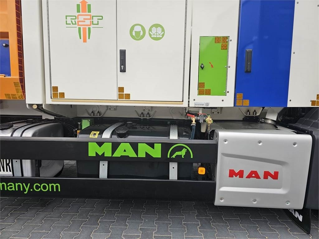 진공 흡입 트럭 MAN RSP ESE 18/4-KM Saugbagger vacuum cleaner excavato : 사진 22