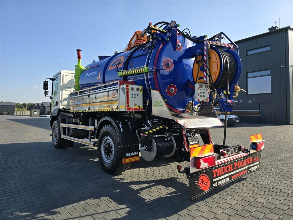 MAN TGM 4x4 GAMON PW8 for collecting liquid waste sepa - 진공 흡입 트럭 : 사진 5 MAN TGM 4x4 GAMON PW8 for collecting liquid waste sepa - 진공 흡입 트럭 : 사진 5