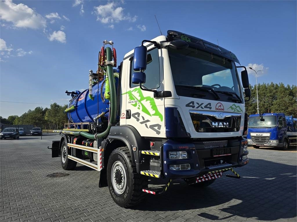 MAN TGM 4x4 GAMON PW8 for collecting liquid waste sepa - 진공 흡입 트럭 : 사진 2 MAN TGM 4x4 GAMON PW8 for collecting liquid waste sepa - 진공 흡입 트럭 : 사진 2
