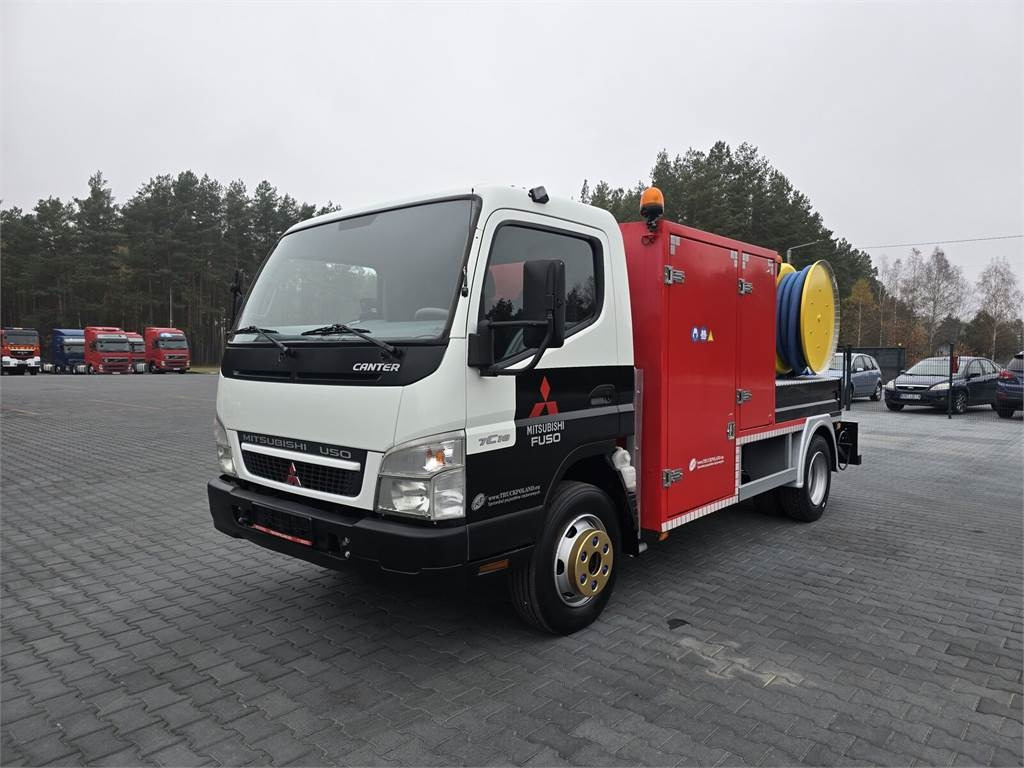 Mitsubishi RIONED COMBI WUKO FOR CLEANING SEWAGE - 지자체/ 특수 차량 : 사진 3 Mitsubishi RIONED COMBI WUKO FOR CLEANING SEWAGE - 지자체/ 특수 차량 : 사진 3