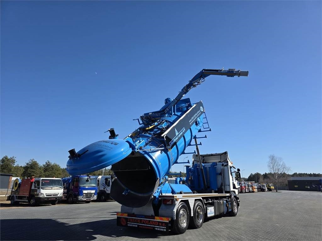 Scania Larsen FlexVac 311 Vacuum suction loader - 진공 흡입 트럭 : 사진 1 Scania Larsen FlexVac 311 Vacuum suction loader - 진공 흡입 트럭 : 사진 1