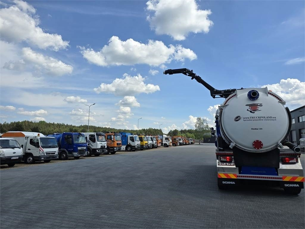 진공 흡입 트럭 Scania Saugbagger Larsen FlexVac 311 Vacuum suction loade : 사진 4
