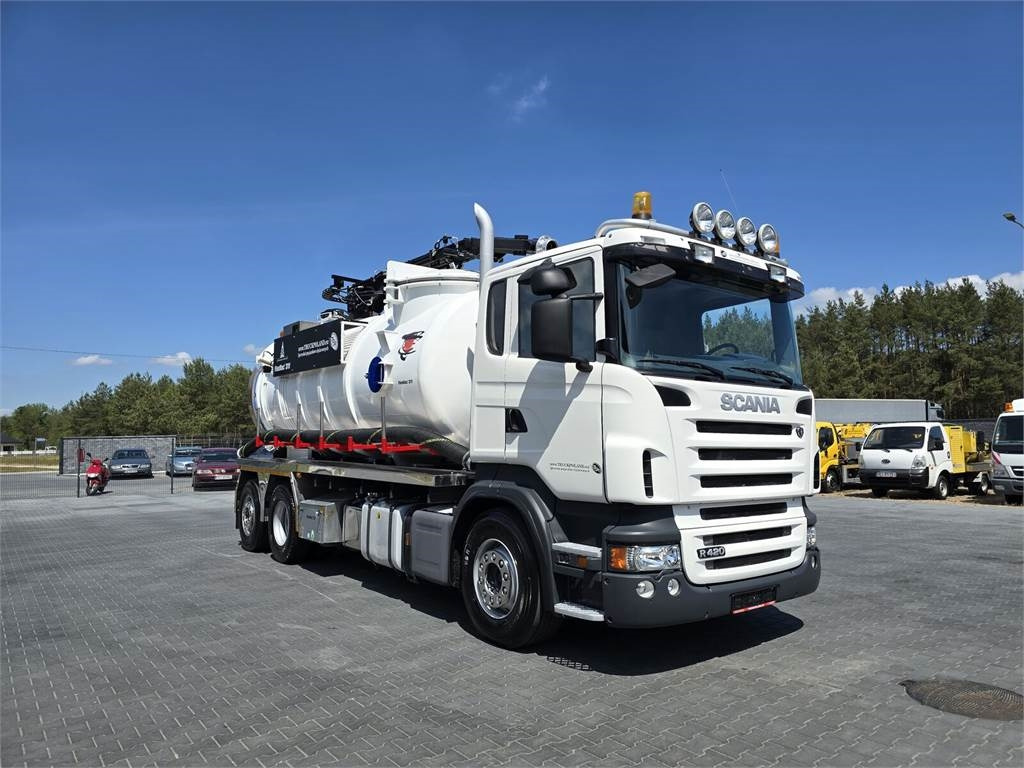 Scania Saugbagger Larsen FlexVac 311 Vacuum suction loade - 진공 흡입 트럭 : 사진 2 Scania Saugbagger Larsen FlexVac 311 Vacuum suction loade - 진공 흡입 트럭 : 사진 2