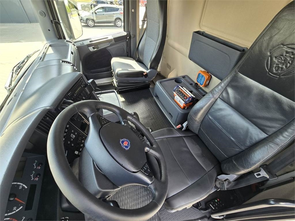 Scania Saugbagger Larsen FlexVac 311 Vacuum suction loade - 진공 흡입 트럭 : 사진 4 Scania Saugbagger Larsen FlexVac 311 Vacuum suction loade - 진공 흡입 트럭 : 사진 4