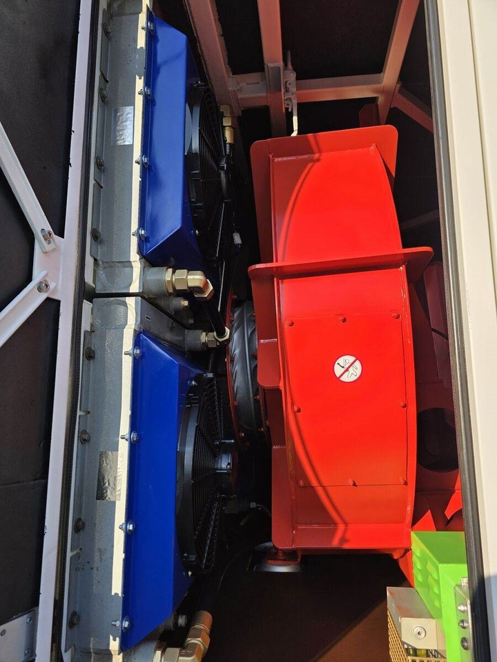 Scania V8 R580 MTS DINO 5 TRIPLE 54000V Saugbagger cleane - 굴착기 : 사진 5 Scania V8 R580 MTS DINO 5 TRIPLE 54000V Saugbagger cleane - 굴착기 : 사진 5