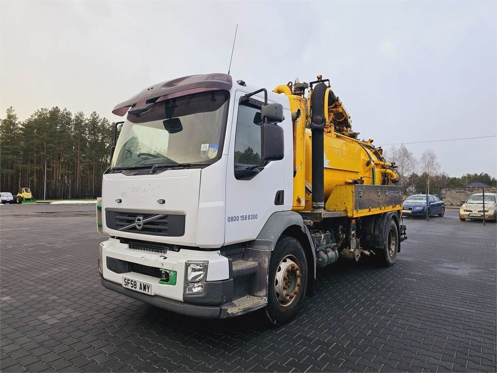 Volvo FULLER TANKERS 2008 WUKO for collecting liquid was - 지자체/ 특수 차량 : 사진 3 Volvo FULLER TANKERS 2008 WUKO for collecting liquid was - 지자체/ 특수 차량 : 사진 3