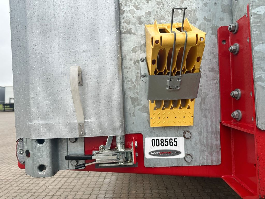 Faymonville Maxtrailer MAX 100 tieflader / Planenaufbau Faymonville Maxtrailer MAX 100 tieflader / Planenaufbau - 저하대 세미 트레일러 : 사진 3 Faymonville Maxtrailer MAX 100 tieflader / Planenaufbau Faymonville Maxtrailer MAX 100 tieflader / Planenaufbau - 저하대 세미 트레일러 : 사진 3