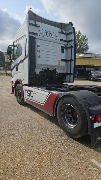 Iveco S-WAY AS 440 S - 트랙터 유닛 : 사진 5 Iveco S-WAY AS 440 S - 트랙터 유닛 : 사진 5