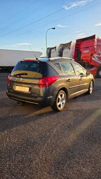 Peugeot 207 SW - 스테이션 왜건 : 사진 4 Peugeot 207 SW - 스테이션 왜건 : 사진 4