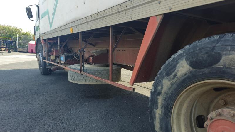 Renault Gamme G 260 - 박스 트럭 : 사진 3 Renault Gamme G 260 - 박스 트럭 : 사진 3