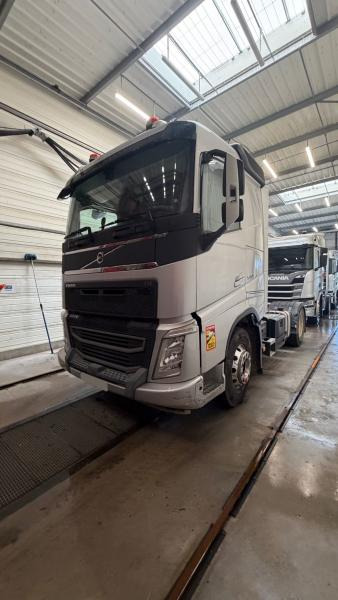 Volvo FH 500 - 트랙터 유닛 : 사진 2 Volvo FH 500 - 트랙터 유닛 : 사진 2