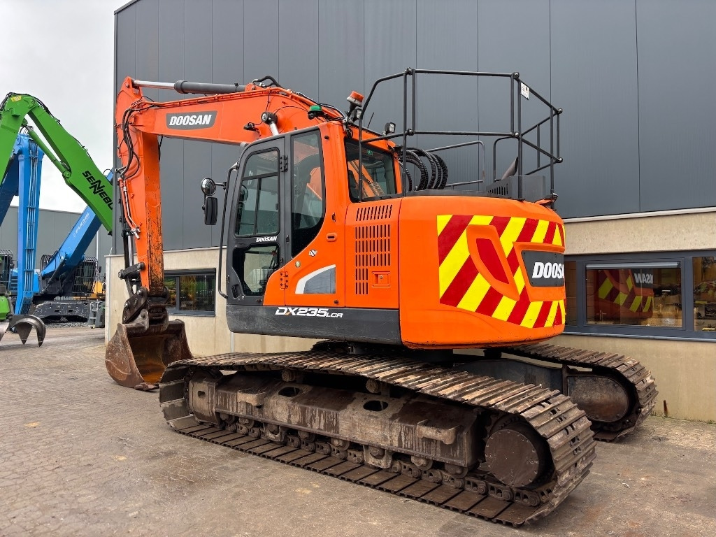 Doosan DX 235 LCR-5 - DX 235 - DX 225 - 크롤러 굴삭기 : 사진 3 Doosan DX 235 LCR-5 - DX 235 - DX 225 - 크롤러 굴삭기 : 사진 3