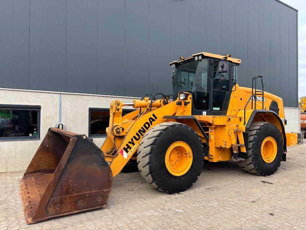 Hyundai HL 960 - 955 - 휠 로더 : 사진 1 Hyundai HL 960 - 955 - 휠 로더 : 사진 1