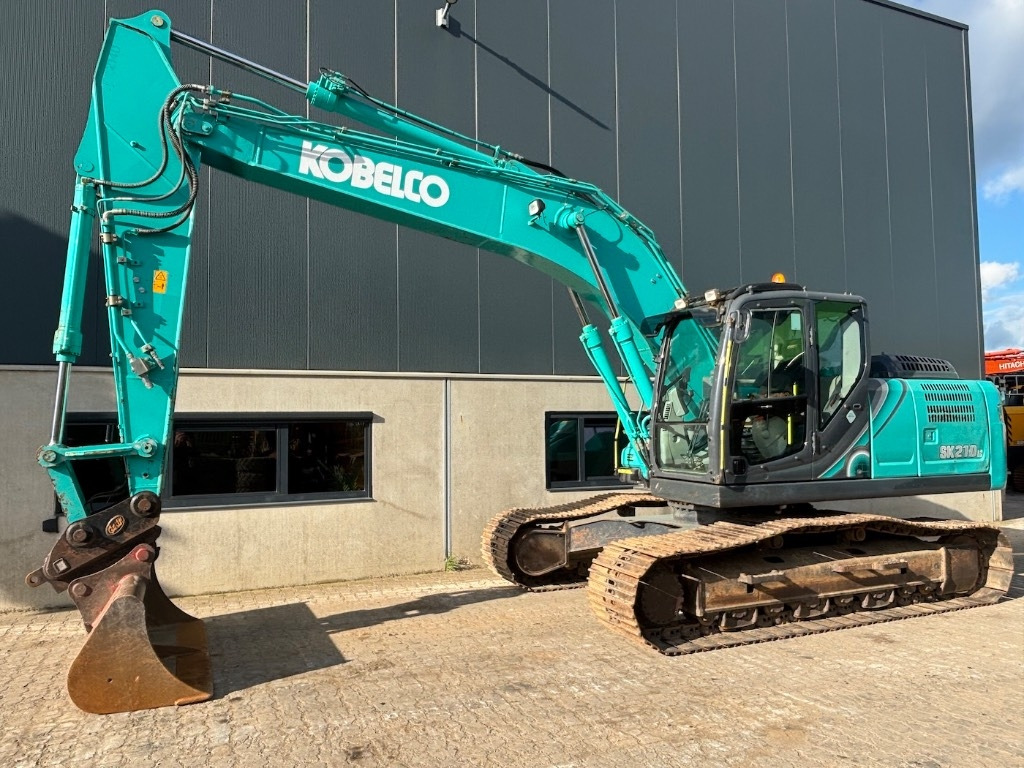 Kobelco SK 210 LC-10 - SK210 - SK210LC-10 - 크롤러 굴삭기 : 사진 1 Kobelco SK 210 LC-10 - SK210 - SK210LC-10 - 크롤러 굴삭기 : 사진 1