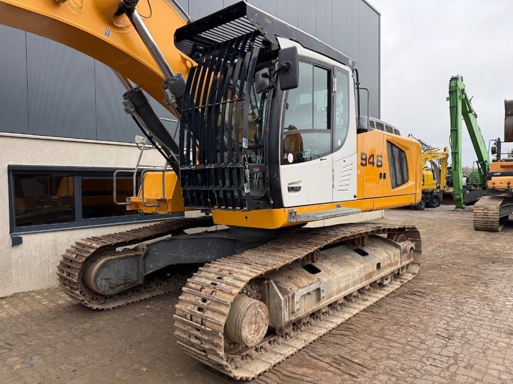 Liebherr R 946 LC - R946 - R946LC - R 938 - 크롤러 굴삭기 : 사진 2 Liebherr R 946 LC - R946 - R946LC - R 938 - 크롤러 굴삭기 : 사진 2