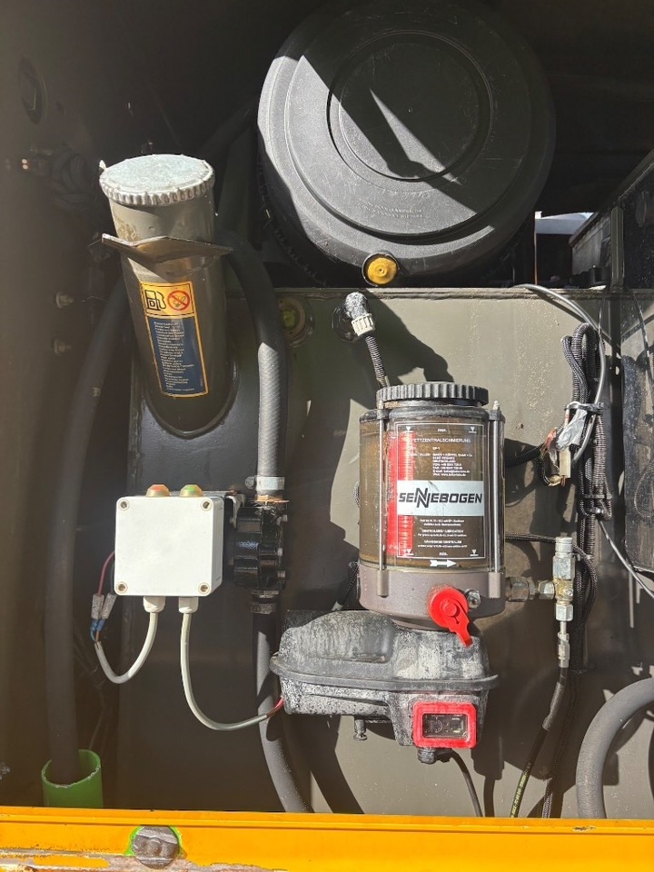 폐기물/ 산업 처리기 Sennebogen 835 R D - 835R : 사진 35