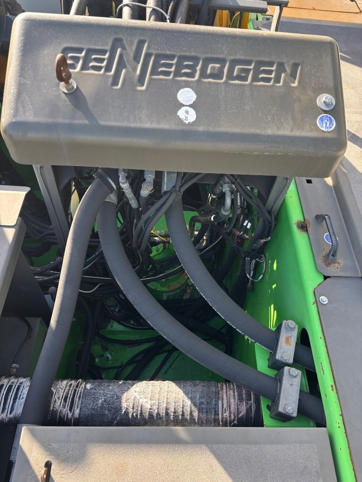 폐기물/ 산업 처리기 Sennebogen 835 R D - 835R : 사진 43