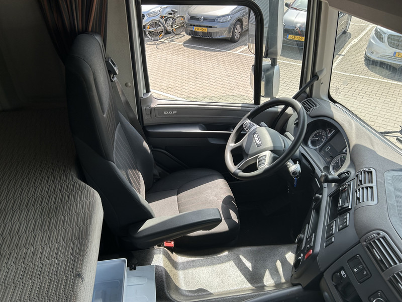 DAF CF 410 FT Space Cab / 281 dkm / Smart Tacho V2 / APK 01-26 - 트랙터 유닛 : 사진 3 DAF CF 410 FT Space Cab / 281 dkm / Smart Tacho V2 / APK 01-26 - 트랙터 유닛 : 사진 3