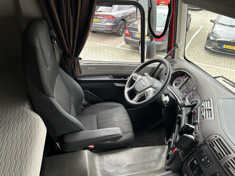 DAF CF 410 FT Space Cab / 717 dkm / Euro 6D / APK TUV 09-26 - 트랙터 유닛 : 사진 3 DAF CF 410 FT Space Cab / 717 dkm / Euro 6D / APK TUV 09-26 - 트랙터 유닛 : 사진 3