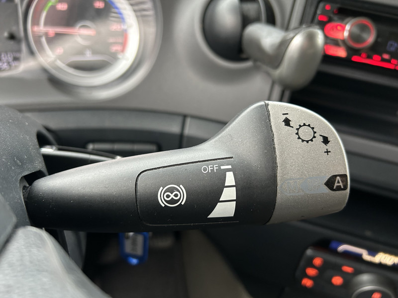 DAF CF 410 FT Space Cab / 717 dkm / Euro 6D / APK TUV 09-26 - 트랙터 유닛 : 사진 5 DAF CF 410 FT Space Cab / 717 dkm / Euro 6D / APK TUV 09-26 - 트랙터 유닛 : 사진 5