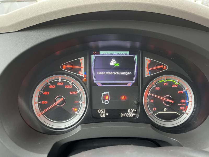 DAF LF 180 FA Euro 6 / 12 Ton / 347 dkm / Box / LBW - 박스 트럭 : 사진 4 DAF LF 180 FA Euro 6 / 12 Ton / 347 dkm / Box / LBW - 박스 트럭 : 사진 4